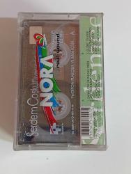 Serdem çoşkun bana uzak ol   albümü acılmamış ambalajında sıfır  koleksiyon klasik  kaset  YILMAZ VİDEO