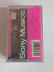 Sertab erener bu yaz   albümü acılmamış ambalajında sıfır  koleksiyon klasik  kaset  YILMAZ VİDEO