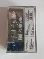 Bengü -gezegen   albümü acılmamış ambalajında sıfır  koleksiyon klasik  kaset  YILMAZ VİDEO