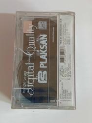 Hande yener aşk kadın ruhundan anlamıyor   albümü acılmamış ambalajında sıfır  koleksiyon klasik  kaset  YILMAZ VİDEO