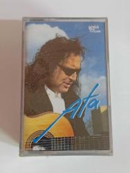 Ata ankara rüzgarı    albümü acılmamış ambalajında sıfır  koleksiyon klasik  kaset  YILMAZ VİDEO