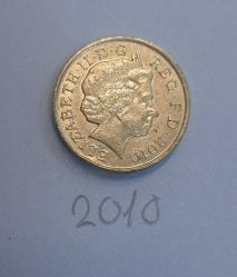 2010 İNGİLTERE   1  POUND Kraliçe Elizabeth  Birleşik Kraliyet Arması Görselli Haliyle Royal Shield