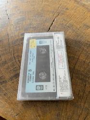 İLHAN TEK - ESMER'İM ESMER 5 - KASET (JELATİNİNDE)