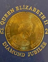 Kraliçe Elizabeth madalyonları