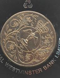 Kraliçe Elizabeth madalyonları