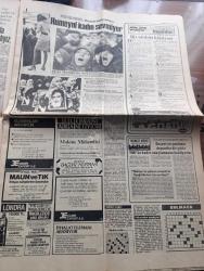 Hürriyet Gazetesi - Turkish Newspaper - 7 Mayıs 1984 - Hürriyet bağlantısızların lideri Hindistan Başbakanı İndira Gandi ile konuştu fotoğraf - vekil müsteşarlar yeni sorun yarattı geçersiz imzalar tartışılıyor - Halkçı Parti ANAP'ın af teklifini destekliyor - 29. Eurovision şarkı yarışmasında Türkiye 12. oldu fotoğraf - dün Hıdırellezdi ateşin üzerinden dilek atlayışı fotoğraf - Ermeni tarihçi Kösseyan'ın itirafı Fransızlar bizi Türklere karşı her zaman kullandı - Danıştay Yahya Demirel'in açtığı davayı reddetti - İhanet Birliği toplantısına TİKP değil TİKB katılmış - Gülhane parkı piknikçilerle kucaklaştı - Humeyni kadın sevmiyor - Patrizia Pellegrini prensle seviştim dedi şöhret oldu - Papa'ya oyuncak tabanca ile ateş açıldı - Emel Sayın'dan büyük Pril konseri - basın Fenerbahçe divanı toplantısını protesto etti - Beşiktaş'a lig sonunda gayret geldi - kuşadası'nı sütyensizler doldurdu Fotoğrafı - Adile Naşit Hulusi Kentmen ve Mehmet Ali Erbil Hürriyet çocuk kulübü etkinliğinde Foto