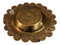 Meksika paralarından yapılmış 15 cm çapında pirinç küllük kül tablası