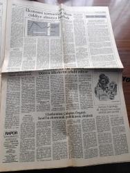 Yeni Asır Rapor Gazetesi - Turkish Newspaper - 26 Mayıs 1983 - Yunanistan ile birlikte AET'ye girelim diyenler haklı çıktı - Fransa'da öğrenciler kültür bakanı Jack Lang'a meydan dayağı attı - Başbakan Bülend Ulusu esnaf ve sanatkar kredileri 100 milyara çıkacak - TOB 38. Genel kurulu cumartesi toplanıyor - hukukçular grevde - ortadoğu'ya ihracatın yabancı güçler tarafından baltalandığı öne sürüldü - Londra Metal borsası - Afganistan sadece politik değil askeri bir skandal - bilgisayarla gelen yalnızlık yazan Murat Birsel - İran Irak Savaşı'nda barış umutları Bu kez Tahran'dan - Uluslararası çalışma örgütü İsrail'in ekonomik politikasını eleştirdi - düşünceler yazan Burhan Özfatura - Yeni kurulan şirketler - iş piyasalardaki son fiyat hareketleri - Alpaslan Beşikçioğlu üzüm ihracatında fon kaldırılırsa stoklar erir - Koza piyasası 10 Haziran'da açılıyor - müteahhitlerimizin en büyük rakibi mevzuat - ABD otomobil piyasası yeni bir bunalımın eşiğinde - altın fiyatları - Güngör Mengi