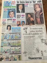 KELEBEK GAZETESİ DOĞUM GÜNÜ HEDİYESİ (TURKISH NEWSPAPPER) - 22 MART 1991 - TAM TAKIM 4 SAYFADIR -Deniz Pulaş-Tansu Çiller-Brown-Nurdan Damcıoğlu-Nur Ertürk-Ahmet Özhan-Attila Arcan-Suna Yıldızoğlu-Faruk Tınaz-Alain Delon-Stephanie Powers-Doris Day-Margaret Mazzantini-Nikola Volev-Chic Young-Dedikodu ciddi iştir-Yetmişli yılları yeniden yaşadılar-Peruklu şampiyon-Deniz Pulaş’ın 3 aşkı var-Mütevazı Mastorani-Baharlık sevgiler-Tam gün sinema-Uzülmenin de sevinmenin de sebebi vardır-Bir Başka Gece ve Nur yağdı-Biraz müzik biraz neşe-Evinden uzak yalnız kovboy evinizde kalabilir mi