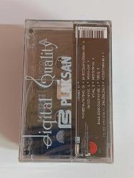 Hepsi Şaka 10+1 albümü acılmamış ambalajında sıfır koleksiyon klasik kaset YILMAZ VİDEO