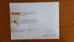 YUNANİSTAN ESKİ BAŞBAKANI ANDREA PAPANDREU'NUN EŞİ MARGARİTA'NIN ORİJİNAL BÜYÜK BOY NET KALİTEDE 3'LÜ FOTOĞRAF SETİ (ΦΩΤΟΓΡΑΦΙΑ ΤΟΥ ΠΡΩΗΝ ΠΡΩΘΥΠΟΥΡΓΟΥ ΤΗΣ ΕΛΛΑΔΑΣ, ΑΝΔΡΕΑ ΠΑΠΑΝΔΡΕΟΥ) - 30 x 20 cm EBADINDA - 23 HAZİRAN 1989'DA, PAPANDREU, HASTANEDE TEDAVİ GÖRDÜĞÜ SÜREÇTE ESKİ EŞİ MARGARİTA KENDİSİNİ ZİYARETE GELDİĞİ ANLARDA ÇEKİLMİŞ ÇOK NET KALİTEDE BÜYÜK BOY 3 FARKLI FOTOĞRAF... ÖZEL ARŞİV, AVRUPA BASKI!..  - FEARS WERE GROWING FOR THE LIFE OF MR. ANDREAS PAPANDREOU, THE GREEK MINISTER, ON JUNE 23, 1989 AFTER SEVERE HEART AND KIDNEY COMPLICATIONS OCCURRED WHILE HE WAS BEING TREATED FOR PNEUMONIA IN THE ATHENS STATE HOSPITAL. THE PUBLIC WAITED ANXIOUSLY IN FRONT OF THE HOSPITAL. Τρεις φωτογραφίες μεγάλου μεγέθους του Παπανδρέου, τραβηγμένες στις 23 Ιουνίου 1989, κατά τη διάρκεια επίσκεψης της πρώην συζύγου του Μαργαρίτας, ενώ νοσηλευόταν στο νοσοκομείο.