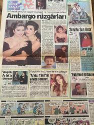 KELEBEK GAZETESİ DOĞUM GÜNÜ HEDİYESİ (TURKISH NEWSPAPPER) - 23 OCAK 1991 - TAM TAKIM 4 SAYFADIR -Hülya Avşar-Nigar Uluereer-Mustafa Topaloğlu-Berna Laçin-Sibel Can-Ayşegül Atik-Ali Atik-Farah Yurtözü-Turgut Özal-Sezen Aksu-Nilüfer-Tarık Akan-Elton John-Grace Jones-Madonna-Güzide Kasacı-Fatma Batukan-Leyla Poyraz-Noyan Özkan-Lale Belkıs-Kelebek-Evlilik mayın tarlası-Bebekli mesaj-Borçlulara ültimatom-Metal tuvalet-Tursil 55 uydu anteni veriyor-Tursil ile Magic Boxı izleyeceğiz-Çevre-Bir bardak su azotlu olsun-Denize sigara izmariti atmayın-Su değil asit akıyor-Yağmur değil kül yağıyor-Yıldızınız-Ambargo rüzgarları-Kaderleri aynı-Alıştık Artık'a devam-Arkası Yarınlar ondan sorulur-Seninle Son Defa-Sorun Değil-Tehlikeli Ortaklık-Bizimkiler-Fatoş-Güngörmüşler-Dedektif Nik-Naklen savaş-Elton John seyahate çıkıyor-Grace Jonestan Madonnaya nazire-Sağlıklı bebek tombul bebek-Kadın ve alkol-İşyerlerinden evlere transfer-Evlilik köşesi-Bilmemek ayıp değil-Sevgili Güzin Abla