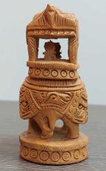 Hindistan, Vintage Ambabri/Howdah Fil Figürü Temalı Biblo. Hint Kültürünün Zenginliğini Sergileyen Mükemmel Detaylı Bir Oyma İşi. En Kaliteli Ahşaptan El Yapımı Fil Figürü. Hindistan'lı Zanaatkarlar Tarafından Özenle Üretilmiştir. Kesinlikle Çekici Bir Tarz. 1970'ler.(6x5x10,5 cm)