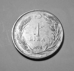 738// 1 Lira (1975)