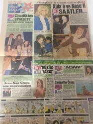 KELEBEK GAZETESİ DOĞUM GÜNÜ HEDİYESİ (TURKISH NEWSPAPPER) - 8 ŞUBAT 1991 - TAM TAKIM 4 SAYFADIR -Yasemin Yalçın-Yalçın Menteş-Banu Alkan-Kim Basinger-Leyla İsmier-Dr Gündüz Tüzmen-Muzaffer Buyrukçu-Richard Gere-John Goodman-Jeff Daniels-Paul Hogan-Aida Pekkan-Neşe Karaböcek-Arcan ve Menteş-Komedyenin yıldızları-Banu bunu hep yapıyor-Komedinin yıldızları-Rüküşlük moda oldu-Evcil hayvanlar kısırlaştırılıyor-Güzellik merkezleri kervanı genişliyor-Beyler Ev işi yapın daha sağlıklı olun-Soğuk algınlığından nasıl korunalım-Arachnophobia-Yaramaz çocuklar gibisin-Aida’lı ve Neşe’li saatler-Cinsellikten siyasete-Büyük yarış-Adam-Cennette ölüm