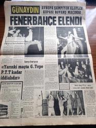 Günaydın Gazetesi - Turkish Newspaper - 29 Kasım 1968 - Üniversite öğrenci birlikleri dağıtılıyor - rektör Ekrem Şerif Egeli öğrencileri bir tek büyük kuruluş altında toplamak çok faydalı olacaktır dedi fotoğraf - öğrenci kuruluşlarının temsilcileri bu büyük ihtilaf yaratacak dediler - kapak kızı oto yarışçısı Rosemary Smith Fotoğrafı - Siyami Ersek hala şaşkın - İstanbul sinema programı - Az gittik uz gittik yazan Aziz Nesin - Adalet Partisinde en büyük çekişme bugün - Jim Maykıl ölümlerden ölüm beğen Foto Roman - meşhurların sabah kahvaltısı - sabah saat 6.00'da uyanan Türkan Şoray'ın ilk işi biraz kahvaltı biraz makyaj Fotoğrafı - Pirelli - dünya şampiyonu Sırrı Acar ceza kuruluna veriliyor - ünlü bisikletçi Nenco Türkiye'ye geliyor - hacettepeli futbolcular kazan kaldırdılar - dağıtılacak olan talebe cemiyetleri listesi - Avrupa şampiyon kulüpler Kupası rövanş maçında Fenerbahçe elendi Fotoğrafı - Ajax'ın büyük ümidi Cruyff İstanbul pavyonlarında eğlendi Fotoğrafı - Metin Oktay