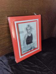 NEROX Resim Çerçevesi (KIRMIZI) 13x18 cm.