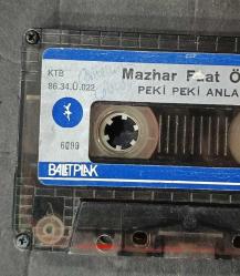KARTONETİ YOKTUR * SADECE KASET * MAZHAR FUAT ÖZKAN * MFÖ * PEKİ PEKİ ANLADIK * KASET (AÇIKLAMAYA BAKINIZ!!!)