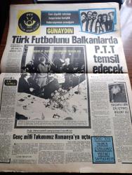 Günaydın Gazetesi - Turkish Newspaper - 26 Kasım 1968 - ölüm yarışçıları bu gece Türkiye'de - yarışçılar arasında bir güzel Jean Denton Fotoğrafı - büyük yarışa katılan 100 otomobil hiç durmadan 16 bin km. gidecek - ölüm yarışçılarının geçeceği yollar haritası - Az gittik uz gittik yazan Aziz Nesin - İstanbul sinema programı - THY grevi cuma sabahı başlıyor - Merkez Bankası Frank'ı tekrar kabule başladı - Ayhan Işık her sabah yarım kilo peynir yiyor Fotoğrafı - Can Bartu'nun çalımı bol fakat kahvaltısı az Fotoğrafı - Suzan Sözen'in bütün kahvaltısı bir demet maydanoz ve ince puro Fotoğrafı - dünyanın en şeker hafiyesi Bergit Dessau - Spor Toto tahmini - son bir yılda 3070 kilo Afyon 721 kilo esrar 115 kilo morfin ele geçti - Türk futbolunu balkanlarda PTT temsil edecek - şampiyon at Lochinvar madalyasını oteldeki törende aldı fotoğraf - başarılı bir çalıştırıcı Bülent Giz Fotoğrafı - genç milli takımımız Romanya'ya uçtu - amatör milli takım çalıştırıcısı Nazım Koka ne dedi