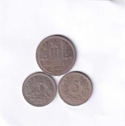 1940 yılı 10 kuruş, 1938 yılı 5 kuruş ve 1943 yılı 5 kuruş toplam 3 adet para