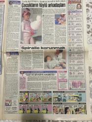KELEBEK GAZETESİ DOĞUM GÜNÜ HEDİYESİ (TURKISH NEWSPAPPER) - 30 MART 1993 - TAM TAKIM 4 SAYFADIR -Kanat Gür-Aydan Şener-Gökben-Nazan Şoray-Korhan Abay-Yusuf Sezgin-Safter Yılmaz-Mustafa Cemiloğlu-Merzi Meral Zeren-Suzan Avcı-Mahmut Hekimoğlu-Yılmaz Güney-Oğuz Atay-Hamza Dalar-Osman Çalar-Emrah Tan-M.Ata Nirun-Hürriyet Kelebek TV-Haberler değişiyor-TRT ortak yayınları kaldırmaya karar verdi-Yıllar sonra Kanat Gür-Anılarla Müzik-HBB de müthiş bir maç Milan Roma-Hem genç hem yaşlı-İki Kız Kardeş te Aydan Şener yine büyük beğeni kazanıyor-Gökben den üç şarkı-Haydi eğlenceye-Nazan şimdi de yapımcı-Ekstra bir insanım-Gece Kuşu Zehra-İntikam-Amca ile yeğenin aşkı-Hamza Dalar Osman Çalar-Kız mı Erkek mi-Gerçek arkadaşlığın sıcaklığına bir telefonla ulaşın-Çocukların tüylü arkadaşları-Spiralle korunmak-Cinsel sorunlarınız İlgi ve Sevgiye Hasretiz-Yılın asparagası-NBC nin yalan haberi büyük yankı uyandırdı-Üç yıl sonra yeniden-TRT Aile Bağları nın devamını çekiyor-Program-30 Mart 1993 Salı
