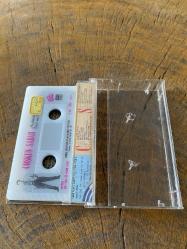 COŞKUN SABAH - HABERİN VAR MI - KASET