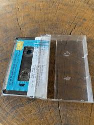 MELİKE DEMİRAĞ / ŞANAR YURDATAPAN - İSTANBUL'DA OLMAK / ANADOLU - KASET