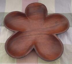 Ahşap Papatya Formunda Sunumluk