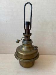 Fransız pirinç antika gaz lambası 39 cm boyunda