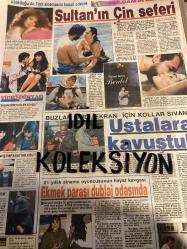 HAFTA SONU DERGİ - GAZETESİ EKSTRA EKİ DOĞUM GÜNÜ HEDİYESİ (TURKİSH -MAGAZINE - NEWSPAPER) - TAM TAKIM 8 SAYFADIR -  7 HAZİRAN 1991 - Sayı: 23 -Faruk Taşar-Mustafa Taşar-Yasemin Evcim-Pascal Louvoisieur-Ahu Tuğba-Osman Soyer-Özer Aksu-Samira-Cenk Koray-Ercan Turgut-Bahar Öztan-Cezmi Başeğmez-Zuhal Olcay-Ahmet Gülhan-Yağmur-Aykut Kutluel-Aslı Kutluel-Gökben-Nil Ünal-Ercan Turgut-Zuhal Olcay-Bahar Öztan-Nazan Şoray-Hayko-Sibel Can-Aşkın Nur Yengi-Sezen Aksu-Feridun Mete-Alper Berksoy-Tansu Aktaş-Onno Tunç-Adamo-Emel-Ferci Ebcioğlu-Selçuk Özgürdal-Fedon-Şahin Özer-Coşkun Sabah-Seren Serengil-Emel Müftüoğlu-Yaşar Kekeva-Sir John Morgan-Hüseyin Emre-Turgut Özal-Udi Coşkun-Kayahan-Yaşar-Nükhet Duru-Aylin-Leman Sam-Coşkun Demir-Özdemir Erdoğan-Rahmi Saltuk-Eduardo Capetillo-Sting-Vaya Con Dios-Roxette-Queen-Gloria Estefan-Kayahan-Nalan-Emel Sayın-David Younes-Binnaz Avcı-Kasım Çetin-Suzan Avcı-Fatih Kısaparmak-Kadir Mutlu-Sibel Gökçe-Hülya Mutlu-Sema Tekin-Gülay Temi