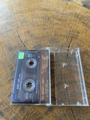 ARİF SAĞ TRIO - ARİF SAĞ / ERDAL ERZİNCAN / EROL PARLAK - CONCERTO FOR BAĞLAMA - KASET