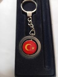 Kutusunda devlet Demir yolları TCDD anahtarlik ve rozet  Sıfır kutusunda