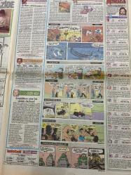 KELEBEK GAZETESİ DOĞUM GÜNÜ HEDİYESİ (TURKISH NEWSPAPPER) - 7 ARALIK 1992 - TAM TAKIM 4 SAYFADIR -Kral Tuncay Cooper-Michael Caine-Nalan Kayhan-Filiz Hanım-Azize Bergin-Gündüz Tezmen-Muhteşem Nejdat-M. Ata Nurun-Güzin Abla-Bahriyelı Kızlar-Yaratıcı Şakira-Tansiyonunuz Terazide-Anne adaylarına 7 yasak-Yalnızlığa Son-Şofben zehirlenmesi-Sofben zehirlenmesi 2-Çalışan annelerin çocukları-Aydınlatan Müze-Türk Müzeciliğinin Tarihçesi-Aslı gibi değil-Seksi tenisçi-Huzur dolu yaşlılık