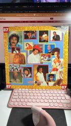 WARM AANBEVOLEN - ENGELBERT HUMPERDINCK - BZN - JONATHAN BUTLER - BEN E. KING - MATHILDE SANTING - VIKTOR LAZLO - JULIO IGLESIAS - ALISON MOYET - NEW LONDON CHORALE - PLATEN 10 DAAGSE RECORDS 1987 -  VINLY - HOLLANDA BASIMI PLAK
