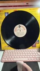 WARM AANBEVOLEN - ENGELBERT HUMPERDINCK - BZN - JONATHAN BUTLER - BEN E. KING - MATHILDE SANTING - VIKTOR LAZLO - JULIO IGLESIAS - ALISON MOYET - NEW LONDON CHORALE - PLATEN 10 DAAGSE RECORDS 1987 -  VINLY - HOLLANDA BASIMI PLAK