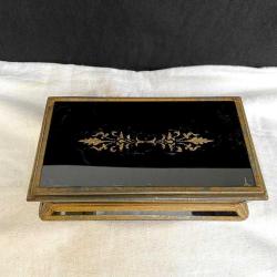 1960 Koleksiyonluk Cam Kaplama Metal Mücevher Kutusu