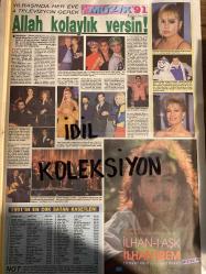 HAFTA SONU DERGİ - GAZETESİ EKSTRA EKİ DOĞUM GÜNÜ HEDİYESİ (TURKİSH -MAGAZINE - NEWSPAPER) - TAM TAKIM 8 SAYFADIR -  27 ARALIK 1991 - Sayı: 52 -Serpil Çakmaklı-Can Apa-Gülşah Dilek-Ramiz Dağlı-Nil Burak-Huysuz Virjin-Erol Evgin-Muazzez Abacı-Hasan Heybetli-Arzu Tok-Müjdat Gezen-İhsan Yalçın-Seval Tan-Nejat Alp-Dursun Karadağ-Arslan Güven-Emrah-Ali Poyrazoğlu-Oben Güney-Ali Poyrazoğlu-Bülent Kayabaş-Levent Tülek-Derya Alabora-Zerrin Sümer-Köksal Engür-Gül Onat-Anton Çehov-Gogol-Vanek-Stein-Nejat Uygur-Reagan-Gorbaçov-Bush-Ronald Reagan-Hüseyin-Kara Murat-Sezen Aksu-Tunç Başaran-Fehmi Yaşar-Atıf Yılmaz-Fikri Sağlar-Fatoş Sezer-Mehmet Ulusoy-Suat Ulusoy-Abdülhamit-Behice Sultan-Cihan Ünal-Neslihan Yargıcı-Murat Elbegel-Bilge Şan-Ömer Şan-Cevdet Akgün-Metin Ekşioğlu-Özdemir Erdoğan-Barış Kocagöl-Hülya Avşar-Kaya Çilingiroğlu-Tugay Tekin-Dursun Karadağ-Arslan Güven-Sezen Aksu-Uğur Yücel-Oğuz-Okan Bayülgen-Atilla Demircioğlu-Doğan Canku-Rüya Ersavcı-Semra Türel-Özdemir Erdoğan-Ramiz Dağlı-İb