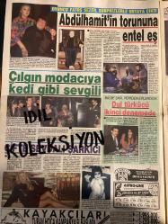 HAFTA SONU DERGİ - GAZETESİ EKSTRA EKİ DOĞUM GÜNÜ HEDİYESİ (TURKİSH -MAGAZINE - NEWSPAPER) - TAM TAKIM 8 SAYFADIR -  27 ARALIK 1991 - Sayı: 52 -Serpil Çakmaklı-Can Apa-Gülşah Dilek-Ramiz Dağlı-Nil Burak-Huysuz Virjin-Erol Evgin-Muazzez Abacı-Hasan Heybetli-Arzu Tok-Müjdat Gezen-İhsan Yalçın-Seval Tan-Nejat Alp-Dursun Karadağ-Arslan Güven-Emrah-Ali Poyrazoğlu-Oben Güney-Ali Poyrazoğlu-Bülent Kayabaş-Levent Tülek-Derya Alabora-Zerrin Sümer-Köksal Engür-Gül Onat-Anton Çehov-Gogol-Vanek-Stein-Nejat Uygur-Reagan-Gorbaçov-Bush-Ronald Reagan-Hüseyin-Kara Murat-Sezen Aksu-Tunç Başaran-Fehmi Yaşar-Atıf Yılmaz-Fikri Sağlar-Fatoş Sezer-Mehmet Ulusoy-Suat Ulusoy-Abdülhamit-Behice Sultan-Cihan Ünal-Neslihan Yargıcı-Murat Elbegel-Bilge Şan-Ömer Şan-Cevdet Akgün-Metin Ekşioğlu-Özdemir Erdoğan-Barış Kocagöl-Hülya Avşar-Kaya Çilingiroğlu-Tugay Tekin-Dursun Karadağ-Arslan Güven-Sezen Aksu-Uğur Yücel-Oğuz-Okan Bayülgen-Atilla Demircioğlu-Doğan Canku-Rüya Ersavcı-Semra Türel-Özdemir Erdoğan-Ramiz Dağlı-İb