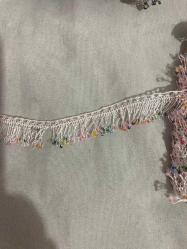 Zamansız El Sanatı – 4+ Metre Renkli Boncuklu Firkete Oyası