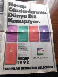 Gölge Adam Gazetesi - Turkish Newspaper - 10-16 Ocak 1989 - komünizm ve irtica iftirası başyazı - iktidar olmaya hazırız diyen SHP'nin Genel sekreteri Deniz Baykal'ın yalanını delilleriyle açıklıyoruz - Afrika'nın elmas diyarı Zaire Türk iş adamlarına açılan yeni kapı - Genç İş adamları Derneği Başkanı Cefi Kamhi'ye göre Türk ekonomisi ne durumda - Fenerbahçe kulübü'nün milyarder başkanı Tahsin Kaya'nın büyük iddiası - SHP Hatay milletvekili Ali Uyar YÖK başarılı görünmek için mi öğrencileri mezun ediyor - Emlak Bankası 2 tam sayfa reklam - İzmir Belediye Başkanı Burhan Özfatura şampiyonluk için tek adayım genç Beşiktaş dedi - tarihte tanınmış masonlar - Rıdvan Dilmen'i Fenerbahçe'den hiç kimse koparamaz - Galatasaray'ın en iyi savunma ödülü sahibi basketçi Tülin Fotoğrafı - Beyoğlu belediye başkanlığına adaylığını koyacak olan Hülya Koçyiğit - Fenerbahçe kaptanı Schumacher'e ödül verilecek - Trabzonspor yarıştan kopmadı - Bayer Münih'in yıldızı Olaf Thon'un yıllık geliri 600 milyon TL