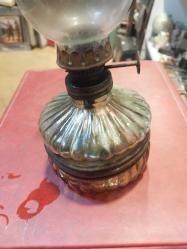 GAZ LAMBASI,  NADİR ÇIKAN MİNNAK  GAZ LAMBASI.  21,5 CM.