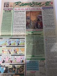 KELEBEK GAZETESİ DOĞUM GÜNÜ HEDİYESİ (TURKISH NEWSPAPPER) - 23 MART 1992 - TAM TAKIM 4 SAYFADIR -Banu Alkan-Deniz Küçükköylü-Nazan Çalı-Dr Gündüz Tezmen-Dr Muhteşem Nejad-Zeynep Uğur-Doç Dr Yaşar Nuri Öztürk-Muzaffer Buyrukçu-Cemal Dündar-Azize Bergin-Banu kültür turunda-Afrodit dünyayı dolaşıp geldi-Uykunu genişletti-Kavga erkeğe yaramıyor-Hanımlar lütfen bu yazıyı dikkatle okuyun-Usta kayakçı-Tarihi Assos a otoban yapılmasın-Bunları biliyor muydunuz-Bedenin dili-Akan sular şarap olsa-Bilmemek ayıp değil-Öfke baldan tatlı değildir-Biraz da görgü-Yemek tabakları-Garanti kilo kaybının kanıtı-Ramazan için özel diyet-Şehriyeli domates çorbası-Çevre-Davul-Alo Melike Abla-Alo Burcum-Alo Bilgi-AIDS-Sonunuz geldi-Fare ve haşereler-Menije estetik merkezi-Cinsel sorunlar-Sevgili Güzin Abla-Bu kültür savaşçısını kurtarmalı-Evlilik köşesi-Günün yazısı-Hak ve halk beraberliği-Allah kelamı Kuran meali-Ahkaf suresi-Rahmet tabloları-Dini zorlaştırmayın-Kuran daki islam-Sizden gelenler-Ney gibiyim-Ey