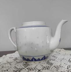 Çin Damgalı Pirinç Taneli Demlik