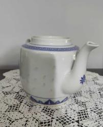 Çin Damgalı Pirinç Taneli Demlik