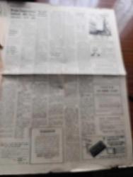 Halka ve Olaylara Tercüman Gazetesi - Turkish Newspaper - 25 Mayıs 1970 - Şumul maddesi aynen kabul edildi - Astsubay eşleri Ankara'da yürüyüş yapacaklar - büyük halk şairi Yunus Emre'nin naaşının nakli töreninde 15 bin kişi bulundu - İstanbul lisesinin 86. Kuruluş yıldönümü kutlandı fotoğraf - haydarpaşalılar pilava kaşık attılar Fotoğrafı - Ankara hukukta öğrenime ara verildi - GES İŞ'te anlaşmaya varılıyor - 40 kişiye 1 memur yazan Rauf Tamer - Modern Folk Üçlüsü tartışma sahnesinde - Beyböri başrolde Salih Güney Müjgan Ağralı Aynur Aydan ve Tanju Şakar Foto Roman - şu bahsettiğimiz oynayanlar Müşfik Kenter Serpil Örümcer Foto Roman - mağrur kadın oynayanlar Türkan Şoray Ekrem Bora Foto Roman - Mine Mutlu modern sulukuleli Fotoğrafı - şampiyon Fenerbahçe Samsun'dan 1 puanla dönüyor - Gençlerbirliği'ni 3-2 yenen Vefa rahat nefes aldı Fotoğrafı - Beşiktaş 5 Altınordu 0 fotoğraf - PTT 1 Galatasaray 0 - 1. Türkiye ligi puan durumu - Spor Toto neticeleri - Balkan boks şampiyonası bitti