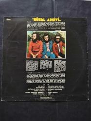 3 üç hürel arşivi dönem plak