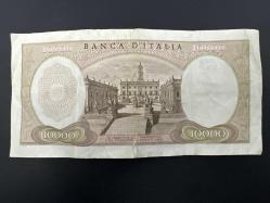 İtalya 10.000 Liret 1962. ÇT. Az Çıkar. Alt Bordürde 1 cm Açılma Vardır. 10000