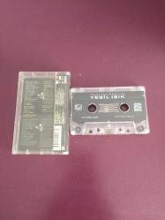 Kaset Yeşil Işık Soundtrack Orijinal  Hülya Avşar Kenan Işık