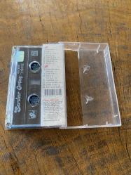 SERDAR ORTAÇ - BENİ UNUT / ÇAKRA - KASET