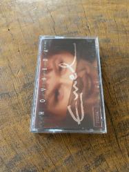 EMEL - HOVARDA - KASET